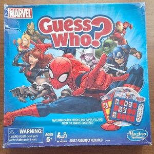 Hasbro Marvel Guess Who? Game - Red and Blue